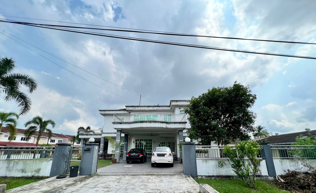 BANGLO UNTUK DIJUAL PERAK DI KAMUNTING, TAIPING